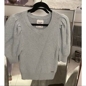 Abercrombie & Fitch Puff Sleeve Sweater Tee